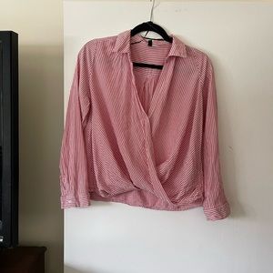 🎃3/$26 SALE🎃 H&M Striped Top